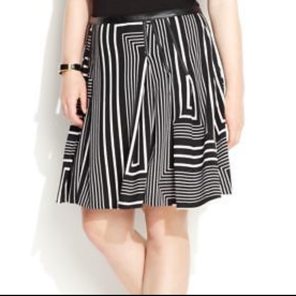 NWT CALVIN KLEIN ABSTRACT PRINT PLEATED SKIRT